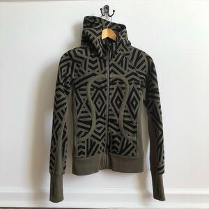 Lululemon. Scuba Hoodie II. Size 2. Chevron shuffle/fatigue green.